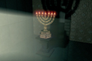 Menora vor dem Allerheiligsten